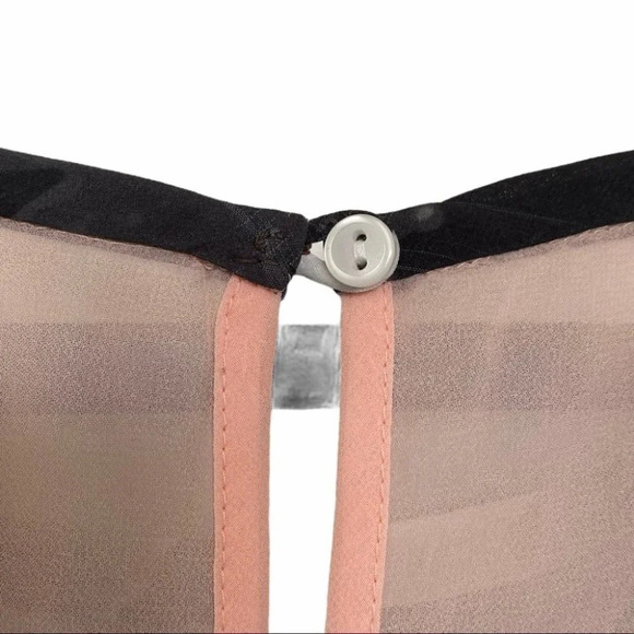 American Eagle Outfitters Sheer  Floral & Pink Blouse - Picture 4 of 6